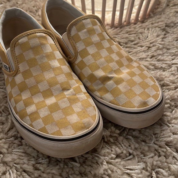 Yellow and white checkered Vans! - Picture 3 of 3